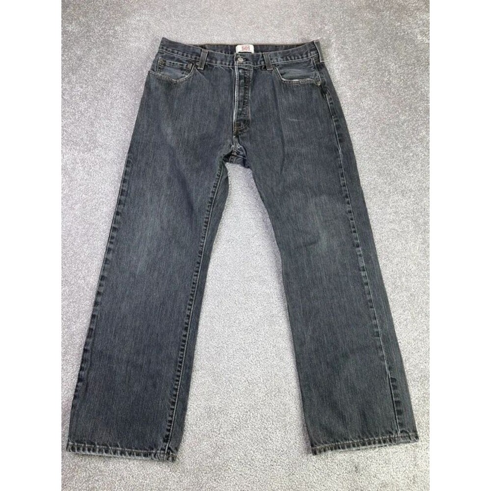 Levi’s 501 Jeans Men’s 36 Straight Leg Button Fly